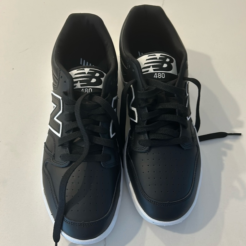 new balance men’s shoes